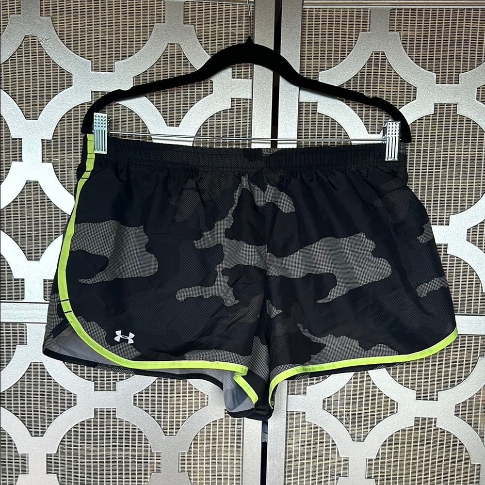 Under Armour Black and Green Athletic Shorts